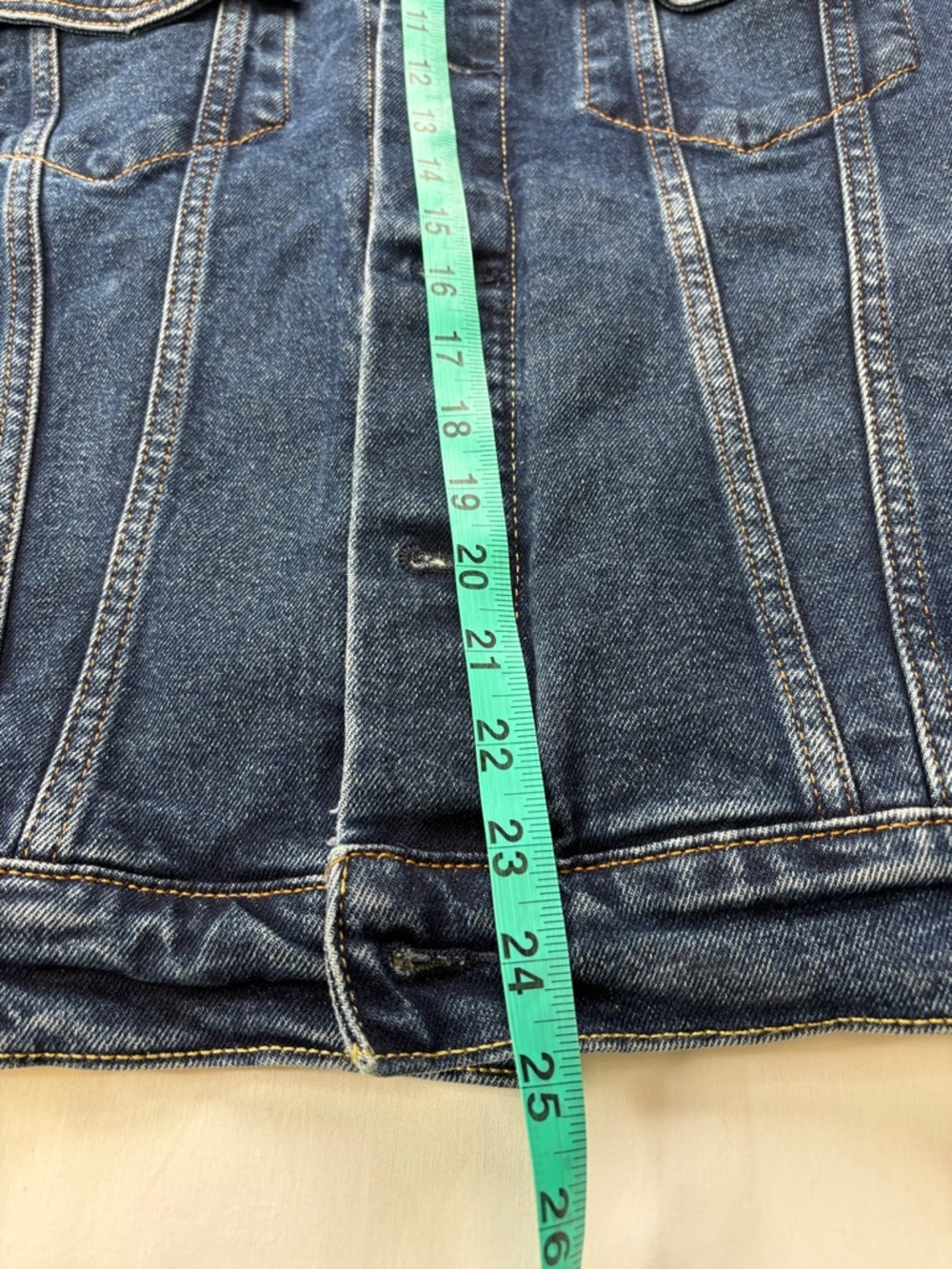 💙 Levi’s Trucker Jacket Womens Small Dark Wash Denim Classic Jean Jacket 💙 - Picture 11 of 13